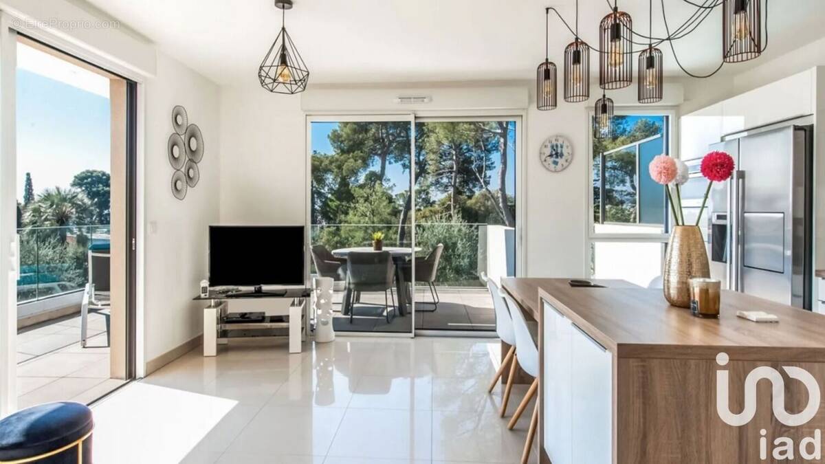 Photo 1 - Appartement à CANNES