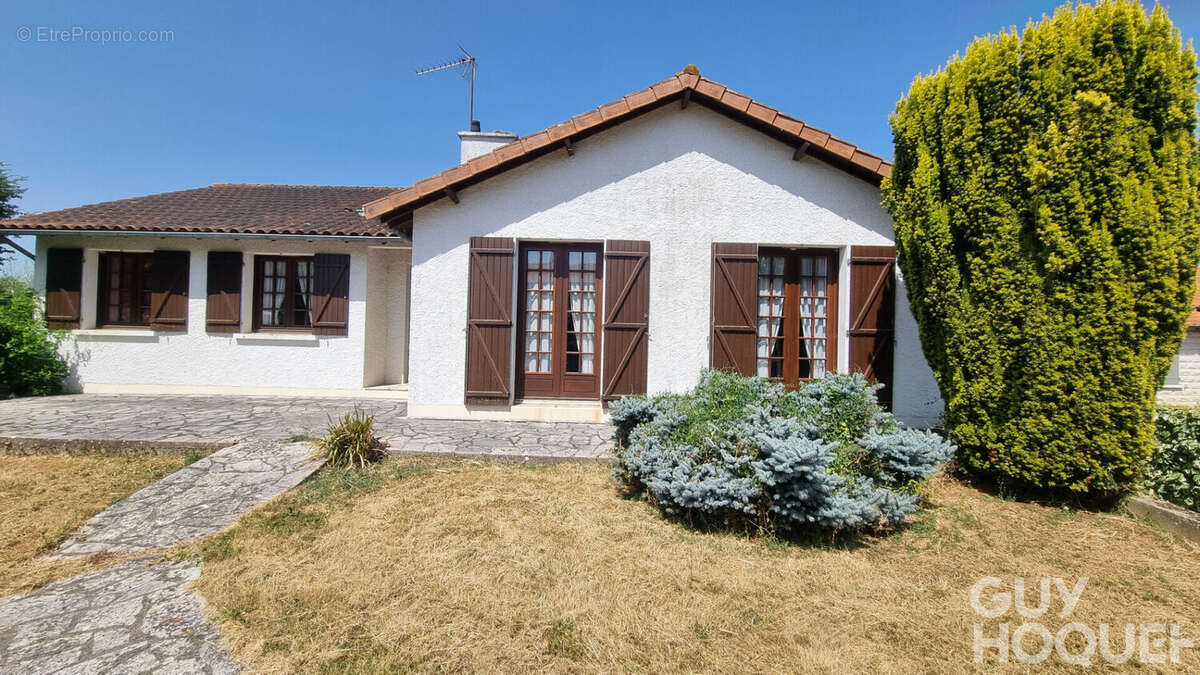 Maison à POITIERS