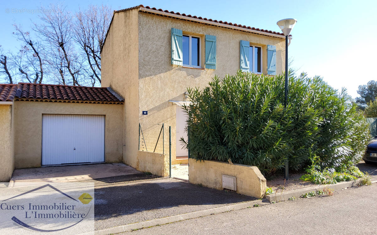 Maison à PUGET-VILLE