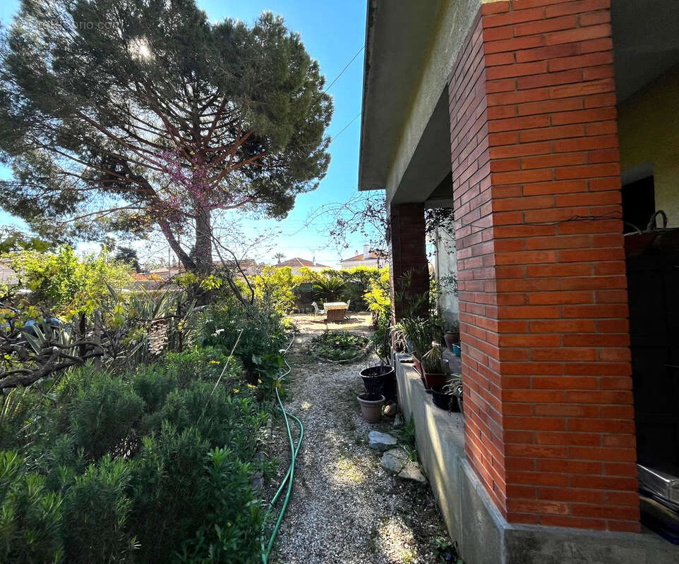 Maison à HYERES