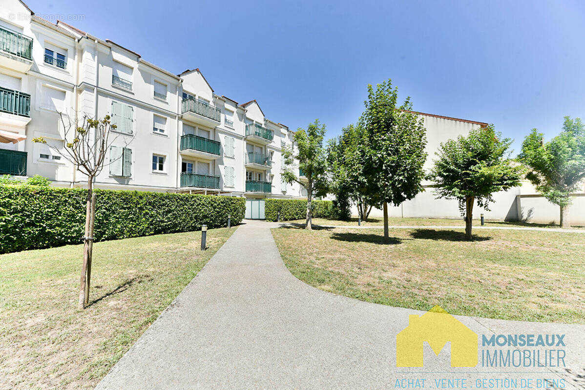 Appartement à MORANGIS