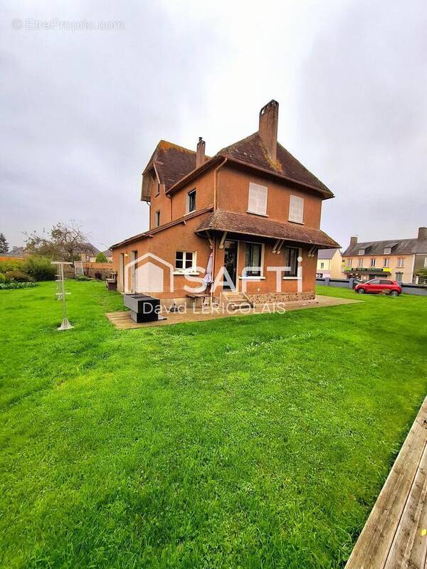 Photo 1 - Maison à SAINT-JEAN-DE-DAYE