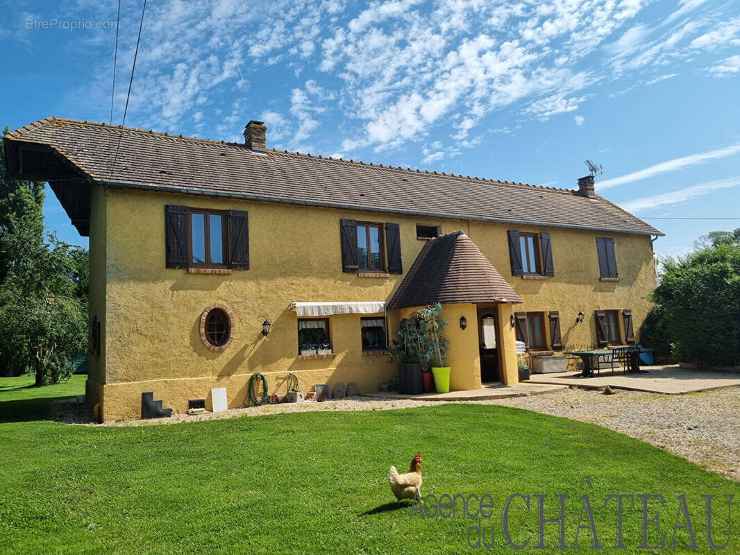 Maison à ETREPAGNY