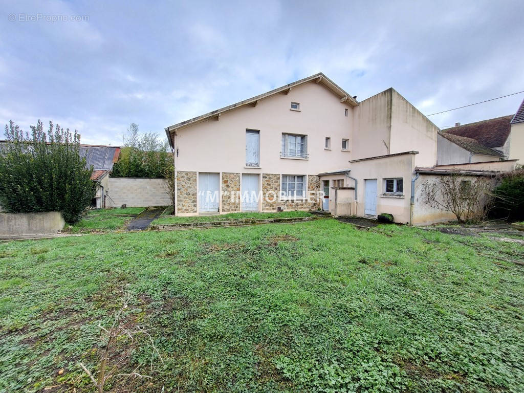 Maison à SAACY-SUR-MARNE