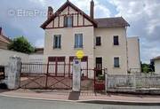 Maison à NERIS-LES-BAINS