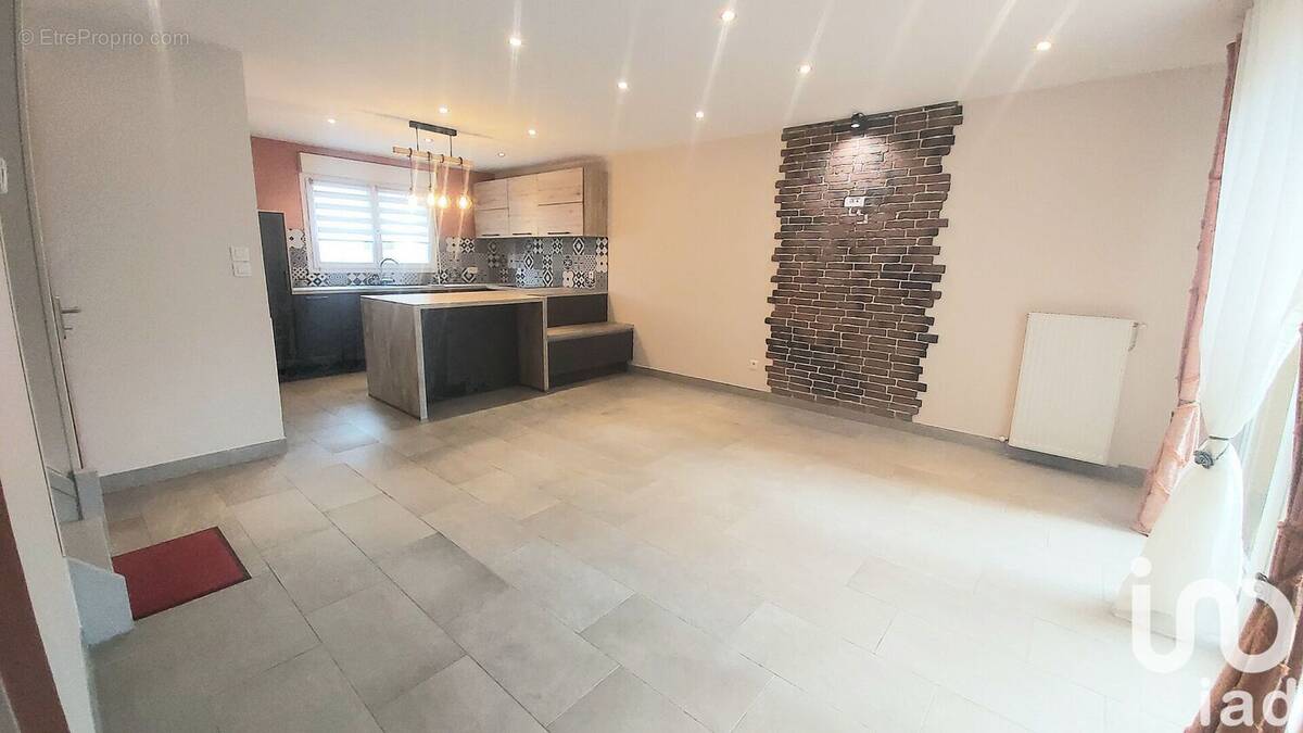 Photo 1 - Maison à UNIEUX