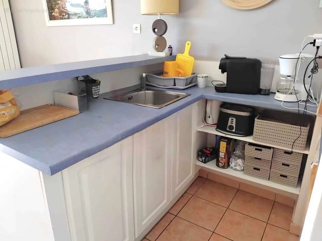 Appartement à ROQUEBRUNE-SUR-ARGENS