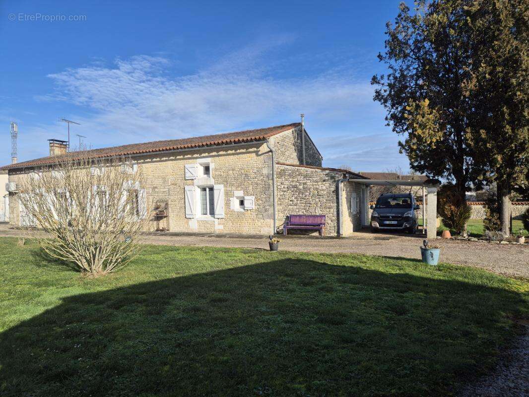 Maison à VERDILLE