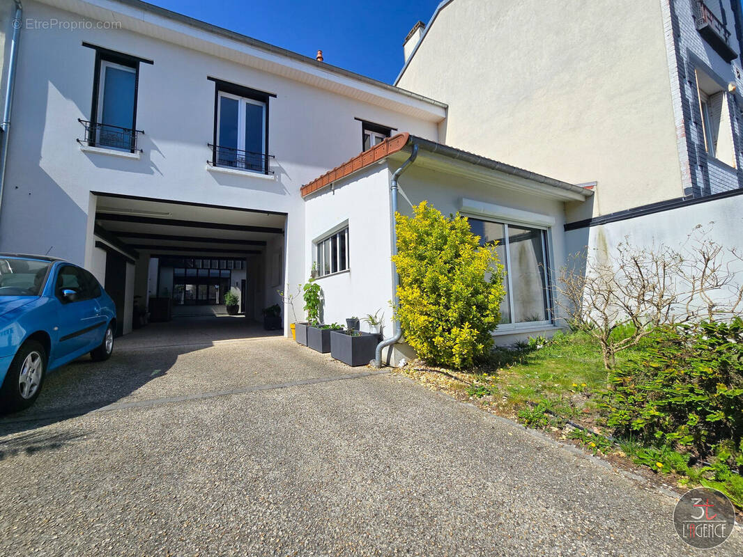 Maison à FONTENAY-SOUS-BOIS