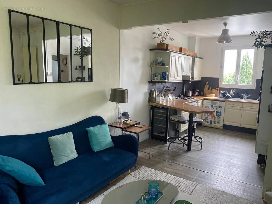 Appartement à LE PERREUX-SUR-MARNE