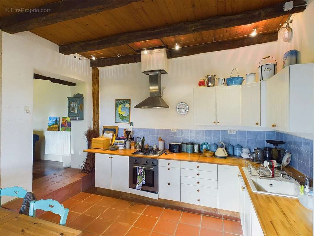 Maison à GINALS
