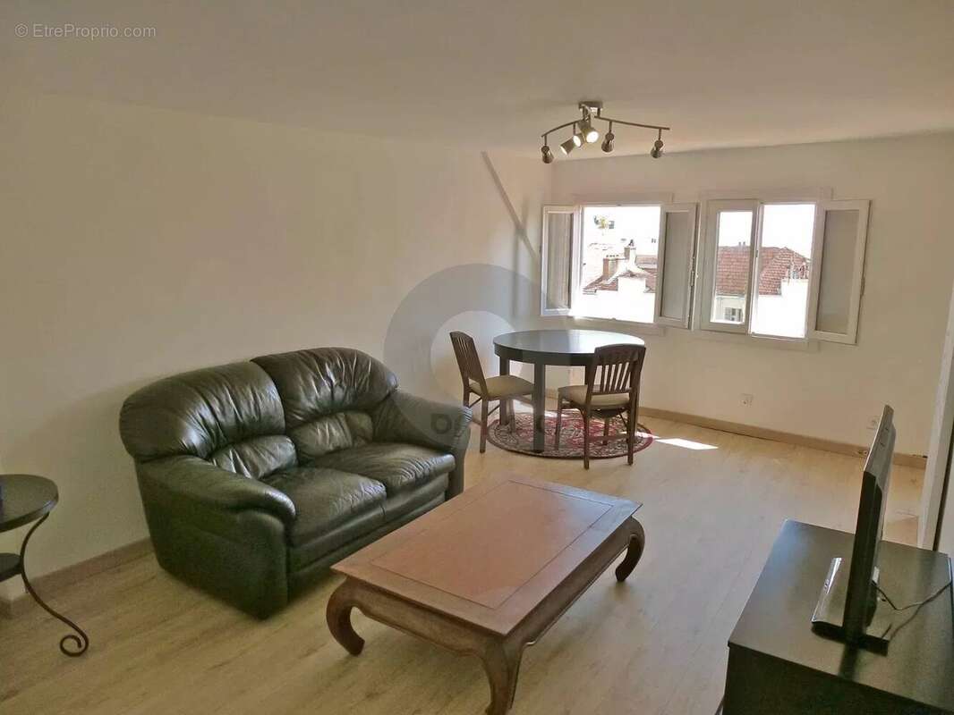 Appartement à BEAUSOLEIL