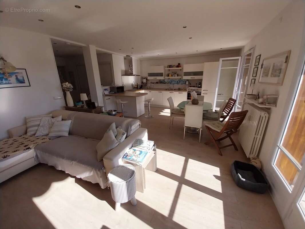 Appartement à MENTON