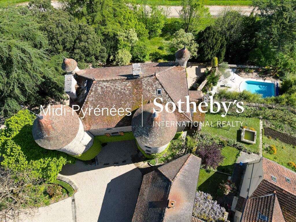 Maison à PARISOT