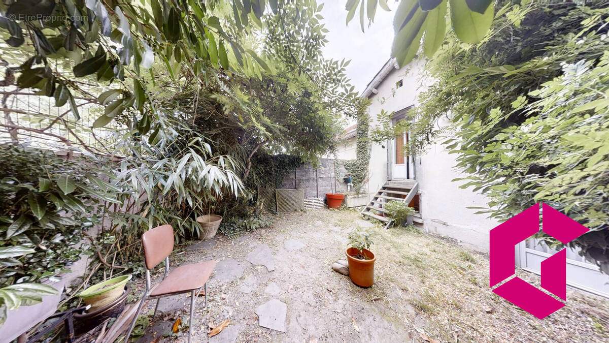 Maison à SAINT-ETIENNE