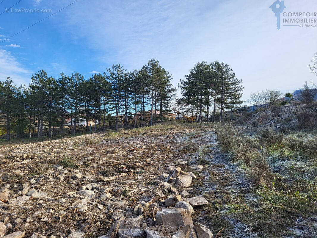 Terrain à LAROQUE
