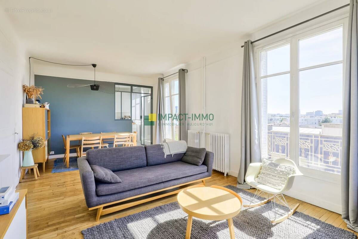 Appartement à LA GARENNE-COLOMBES