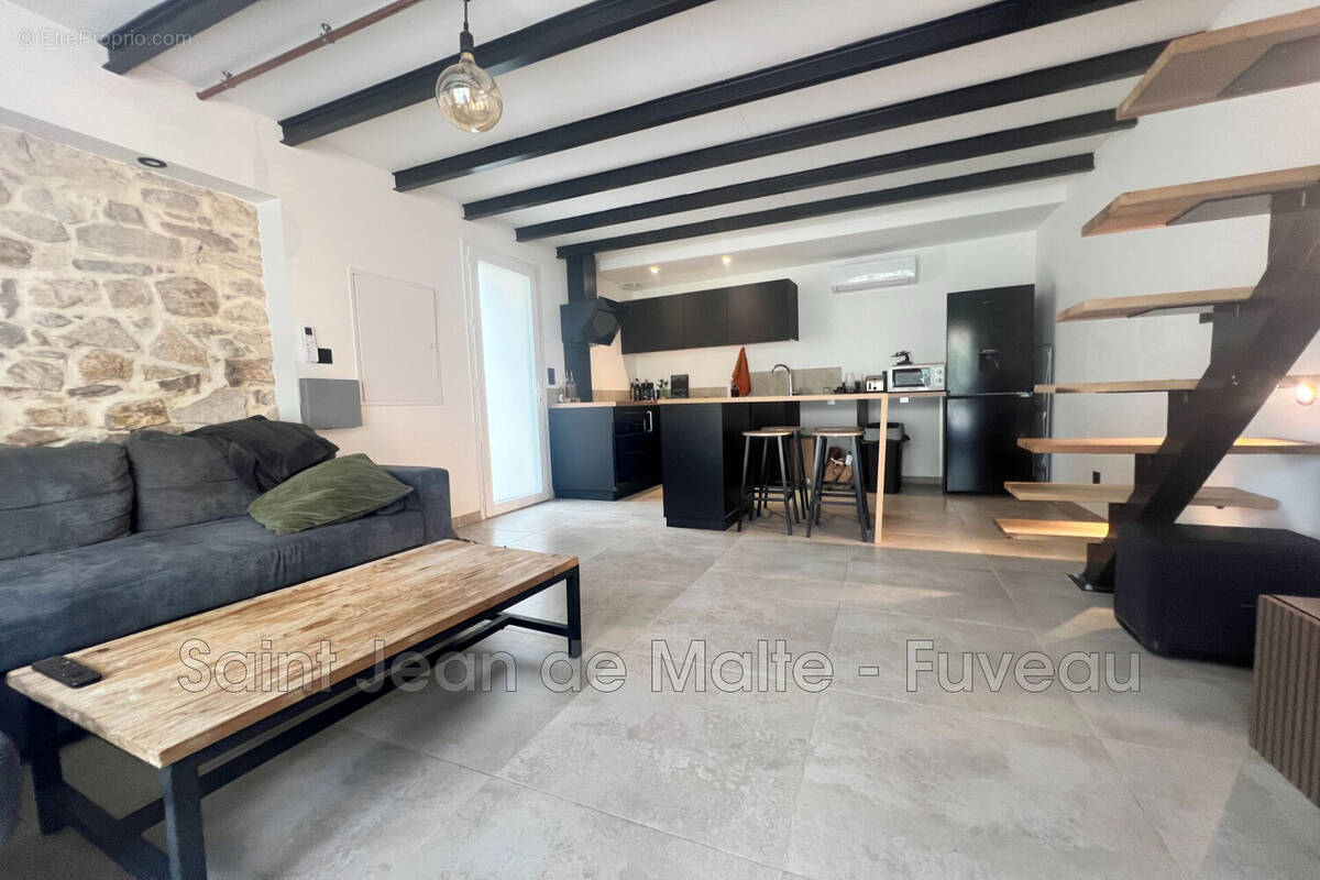 Appartement à FUVEAU