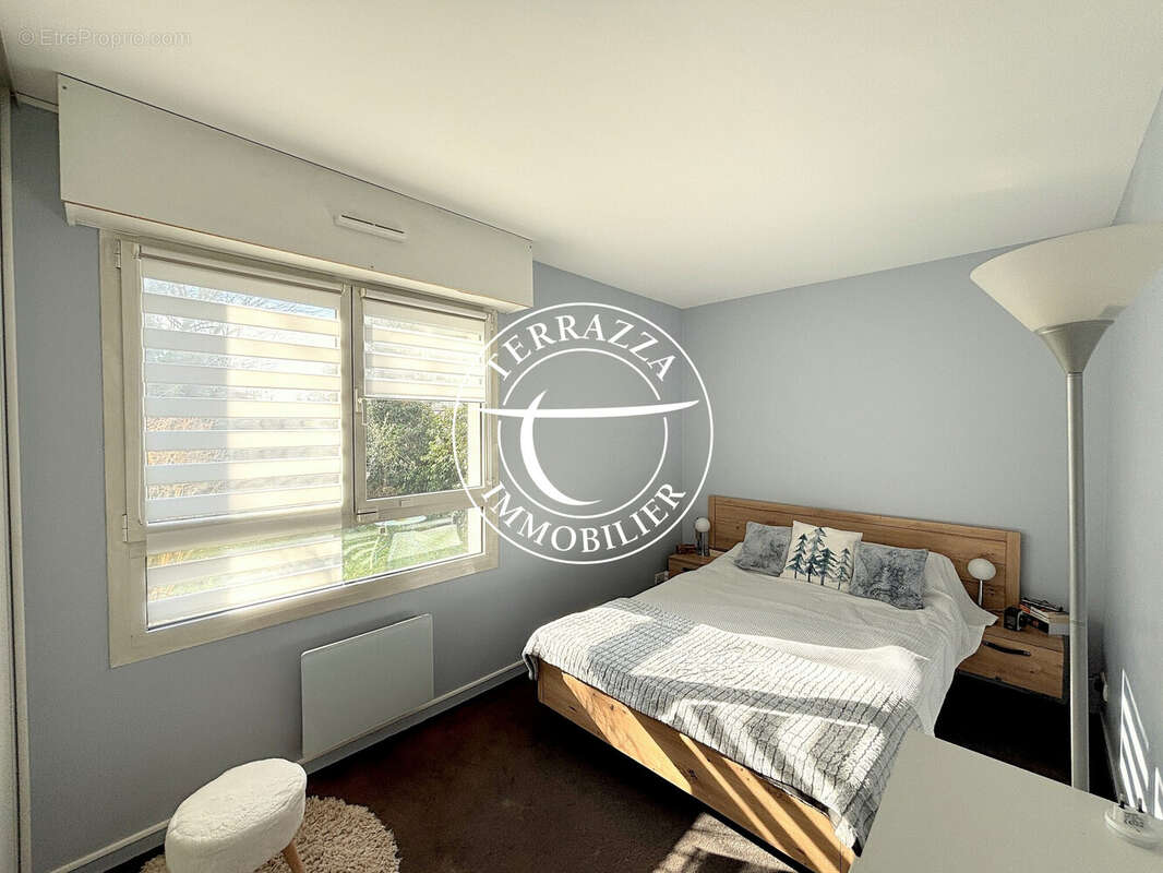 Appartement à LA CELLE-SAINT-CLOUD