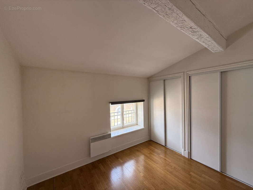 Appartement à CARCASSONNE