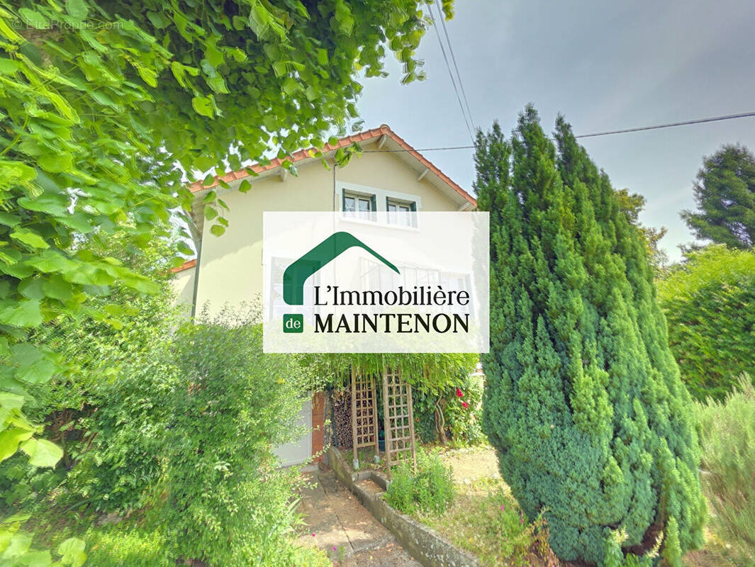 Maison à MAINTENON