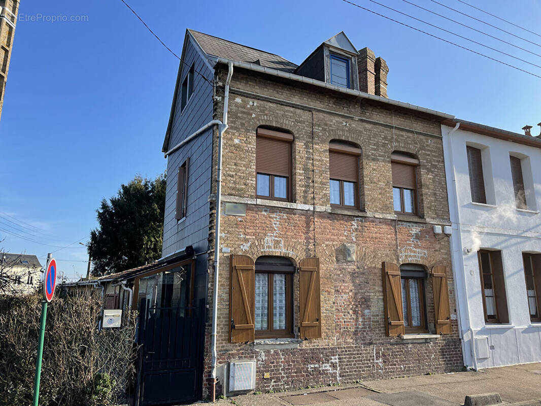 Maison à SAINT-PIERRE-LES-ELBEUF