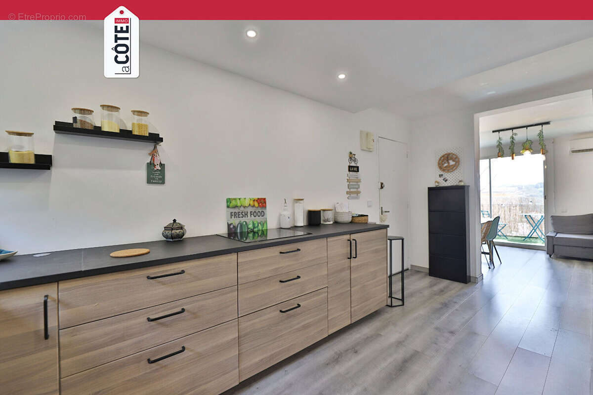 Appartement à LE ROVE