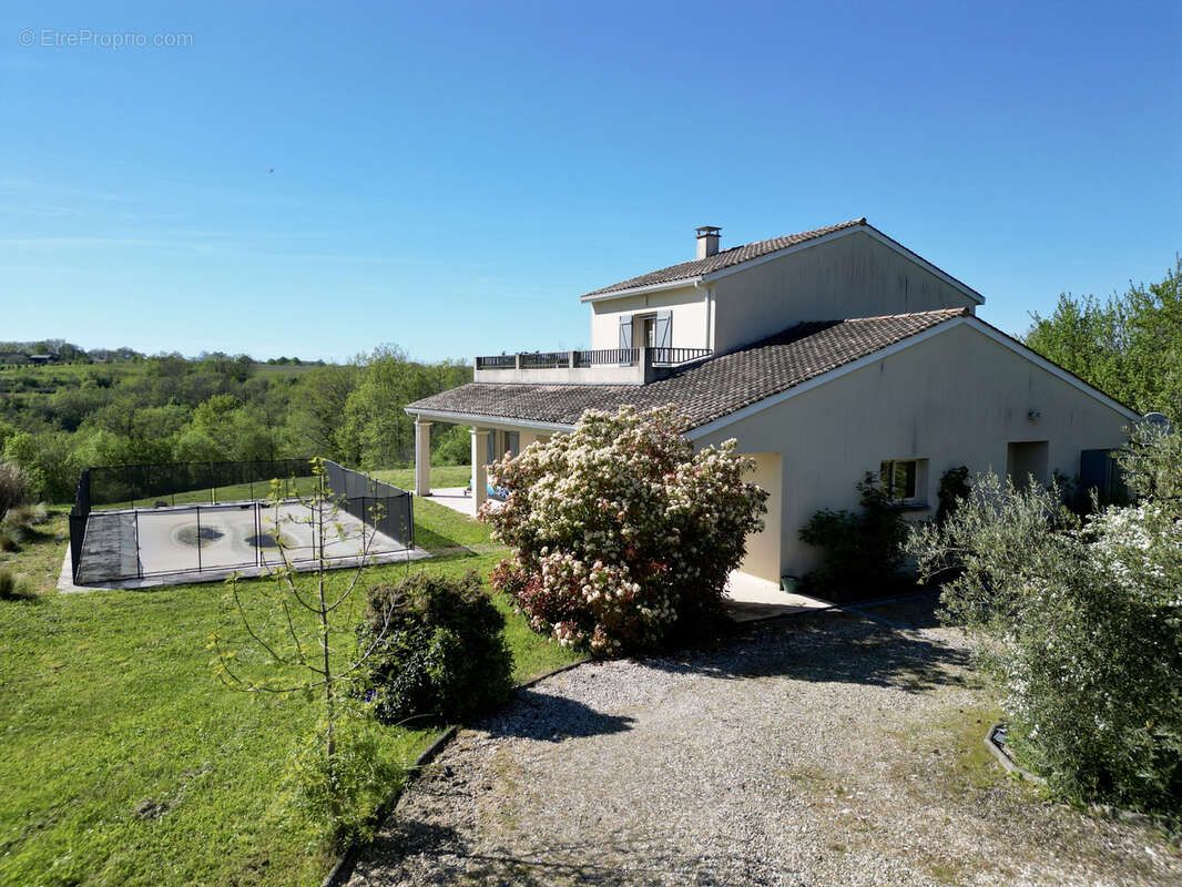 Maison à EYMET