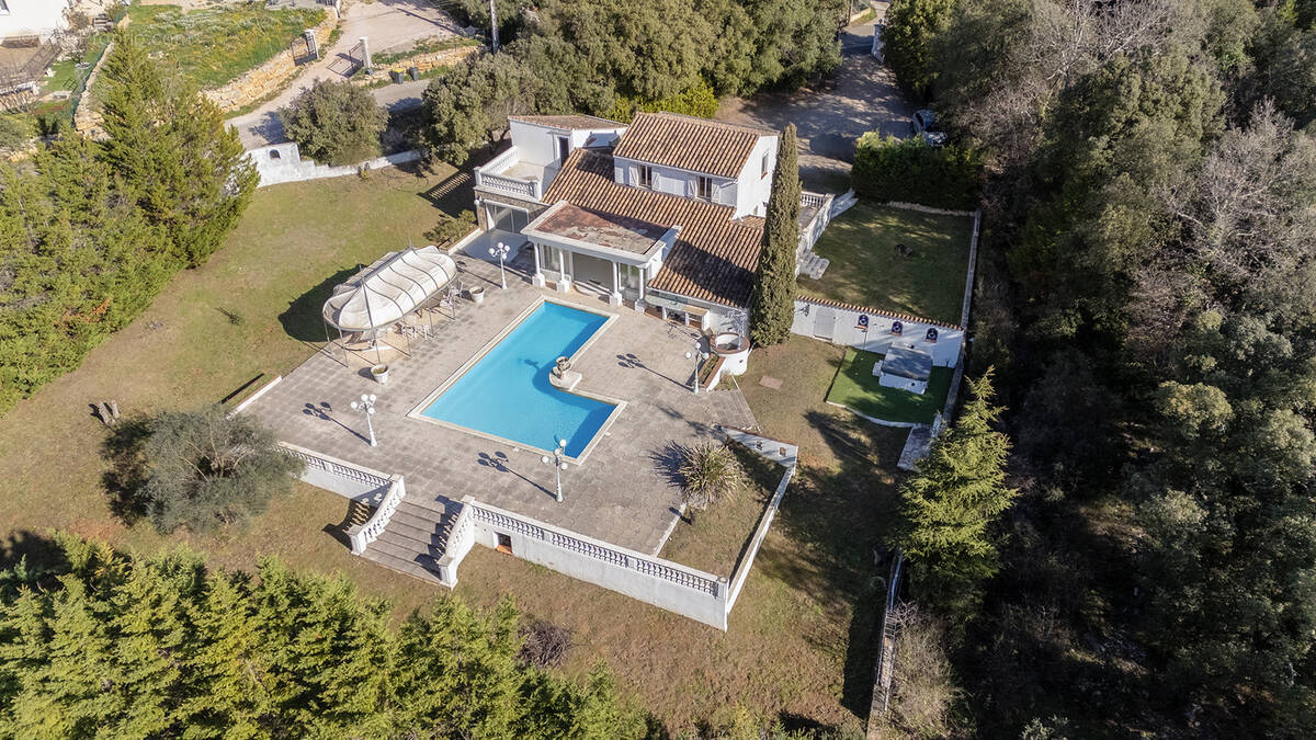 Maison à SAINTE-ANASTASIE-SUR-ISSOLE