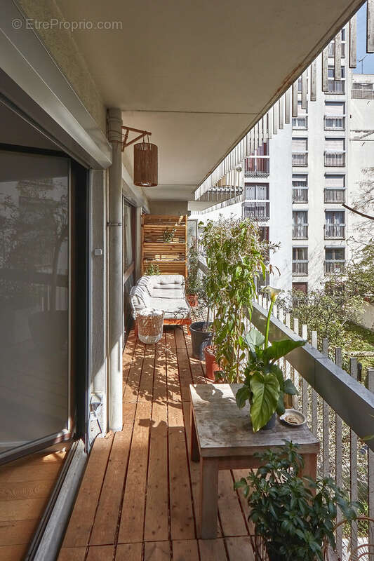 Appartement à PARIS-19E