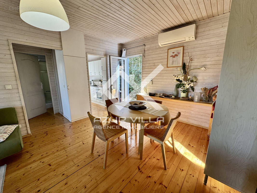 Maison à GASSIN