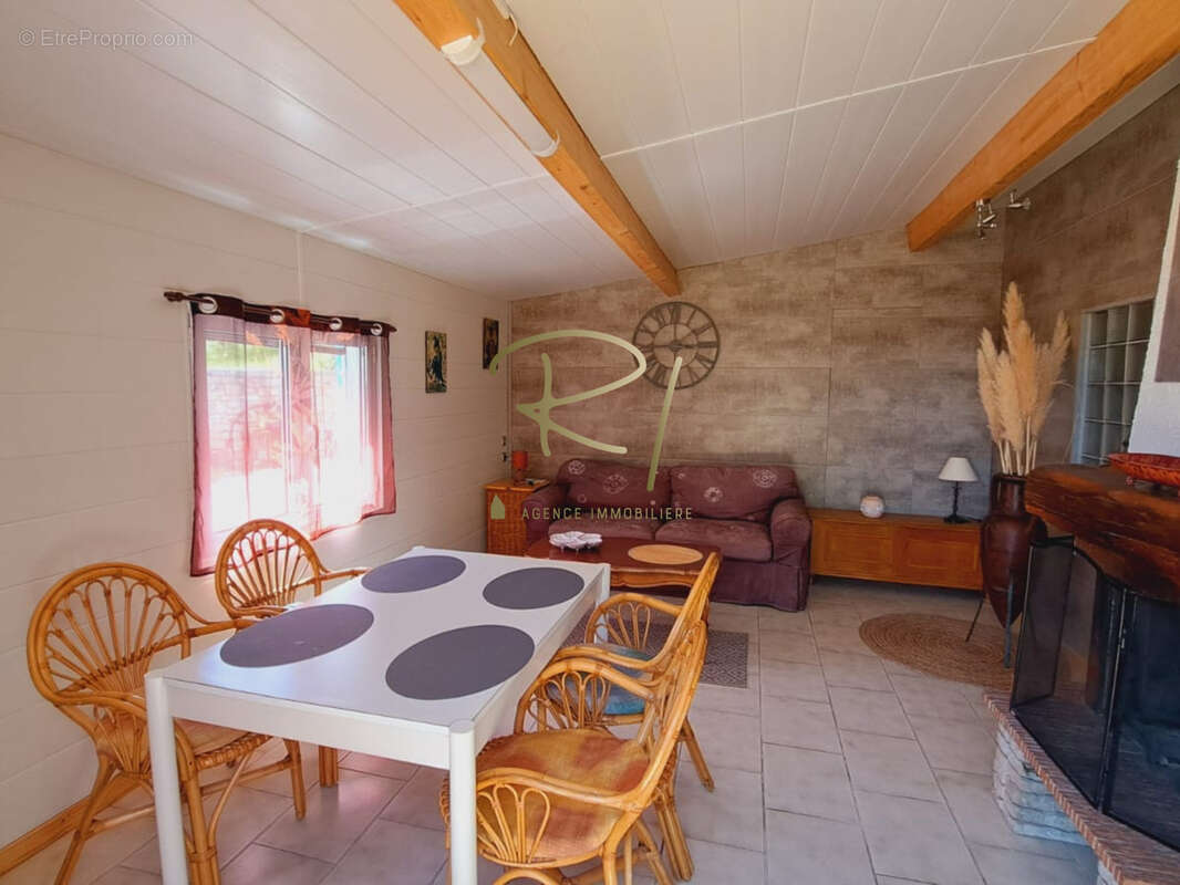 Maison à VALLON-PONT-D&#039;ARC