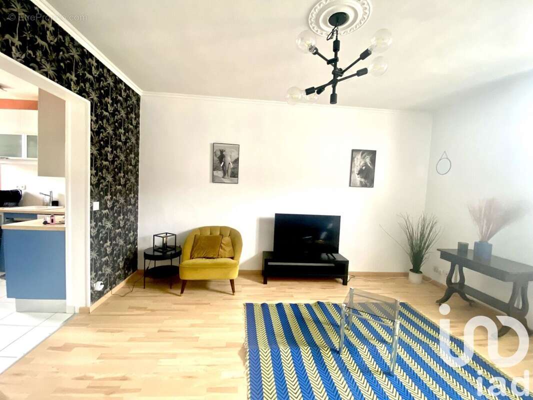 Photo 4 - Appartement à CHOISY-LE-ROI