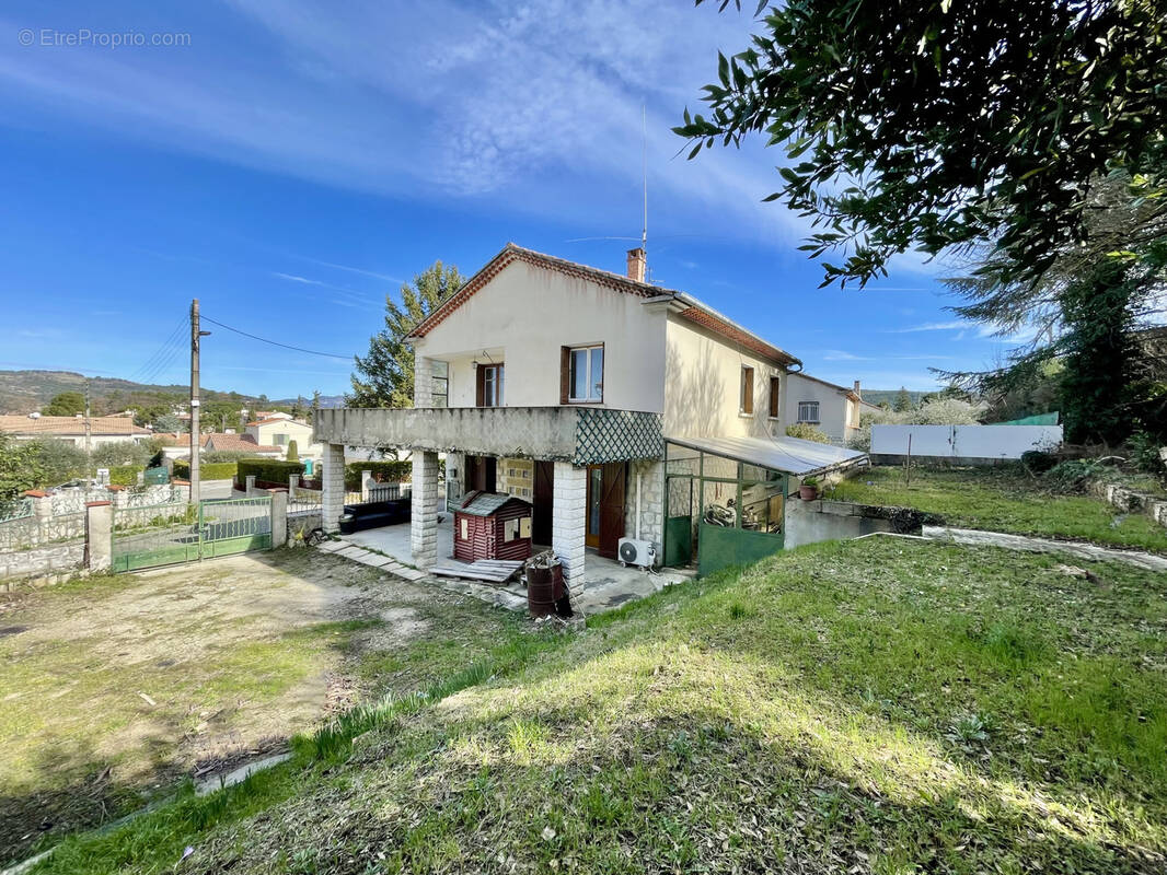 Maison à VAISON-LA-ROMAINE