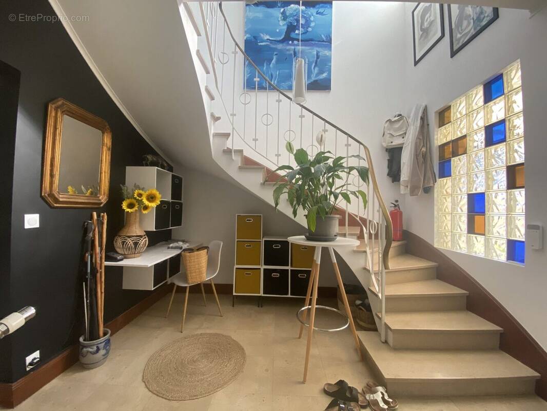 Hall d&#039;entrée - Maison à BERGERAC