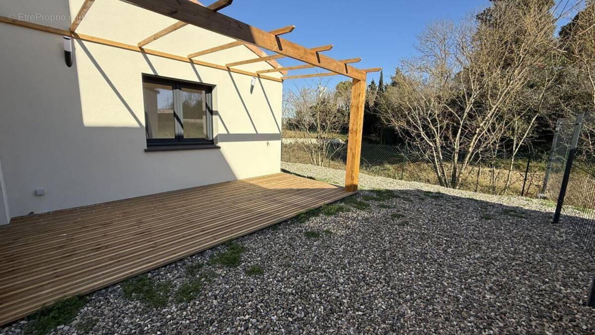 Maison à OLONZAC