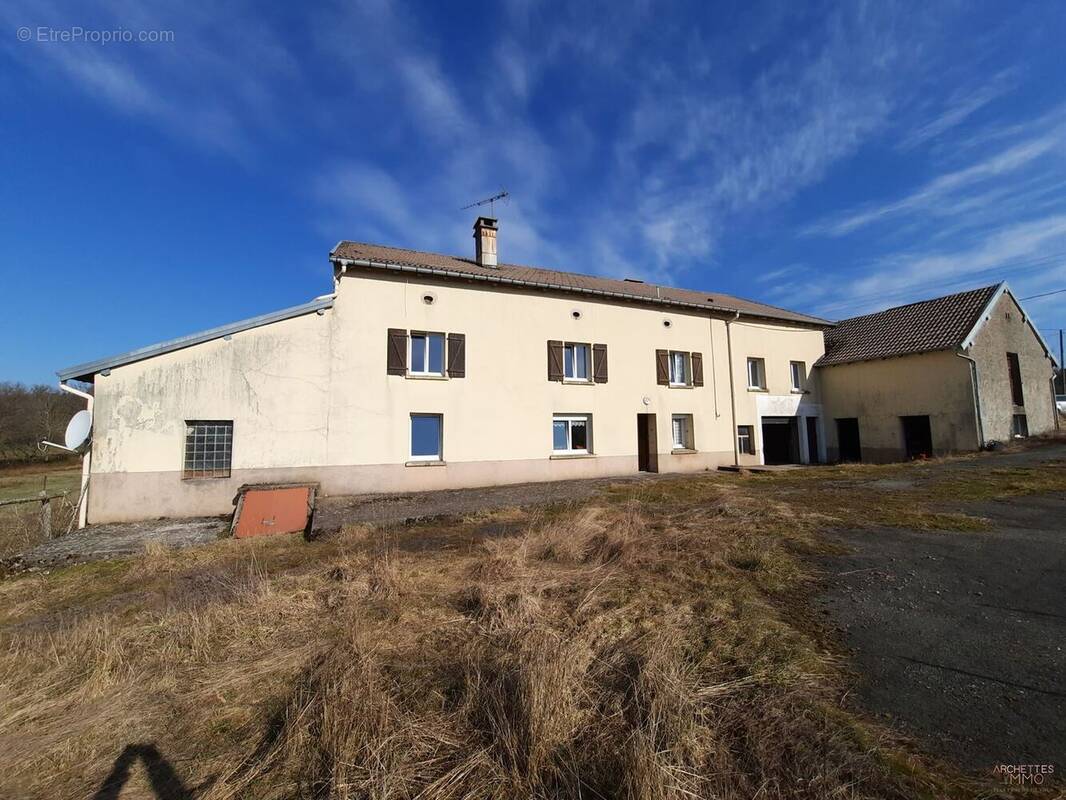 Maison à XERTIGNY