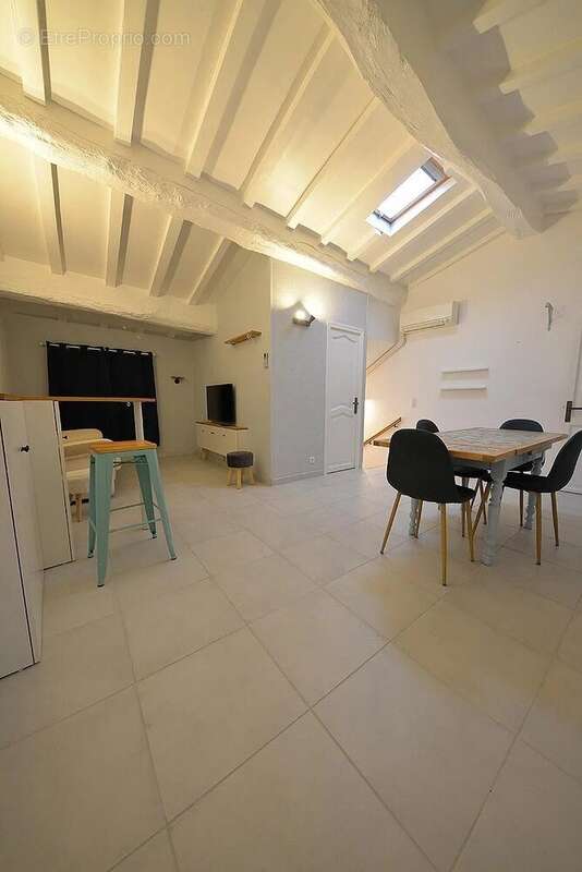 Maison à PUGET-SUR-ARGENS