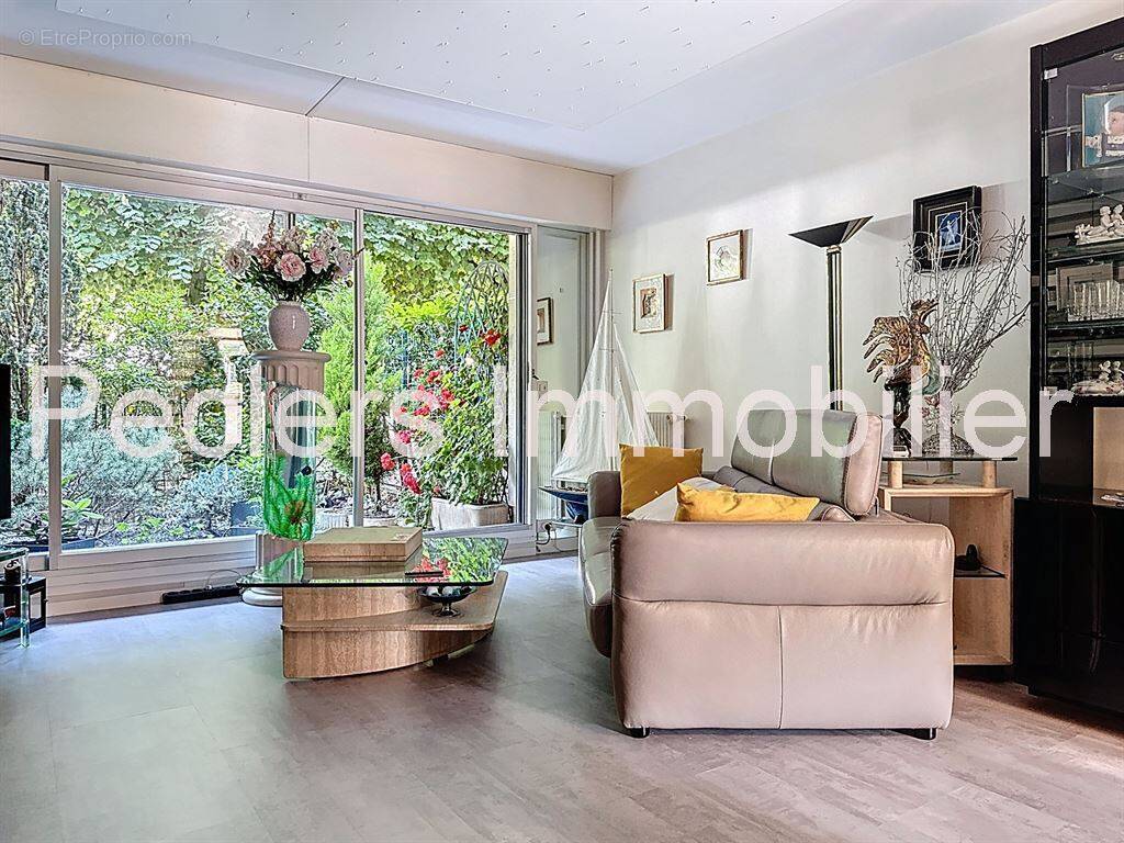 Appartement à RUEIL-MALMAISON