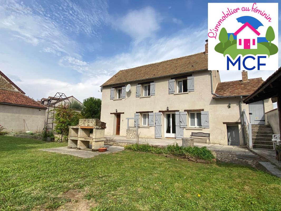 Maison à ROSNY-SUR-SEINE