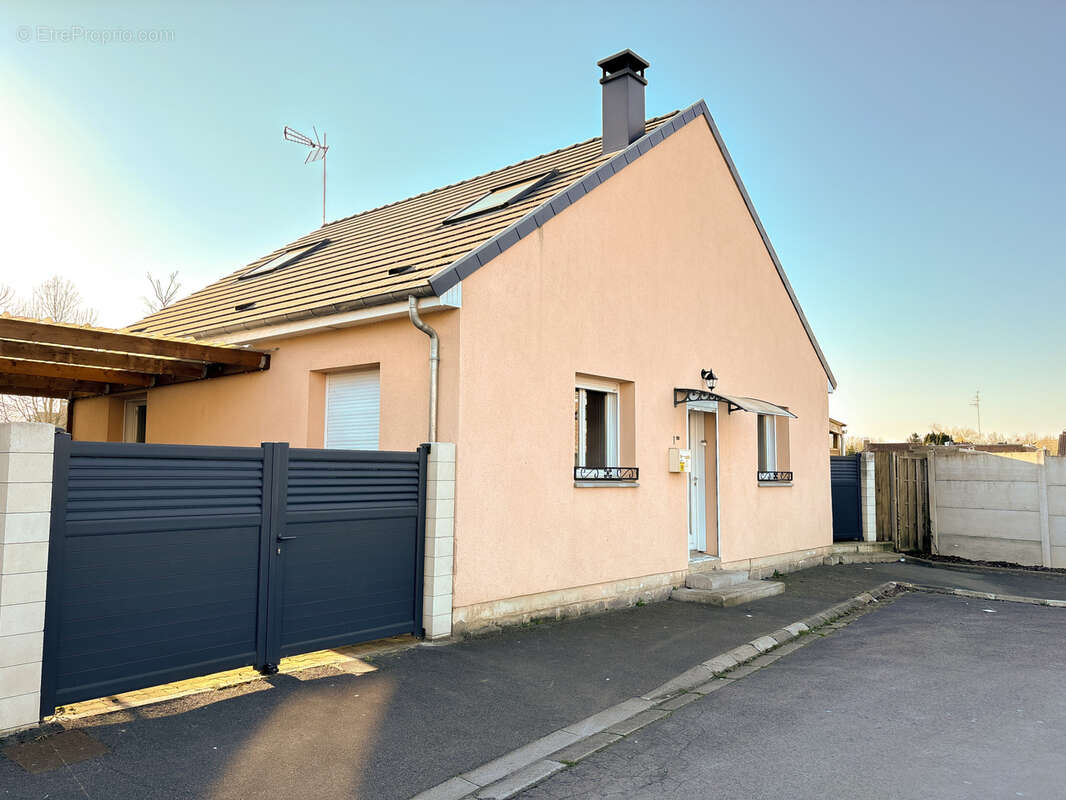 Maison à BRUAY-SUR-L&#039;ESCAUT