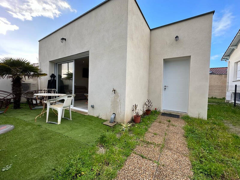 Maison à LA TREMBLADE