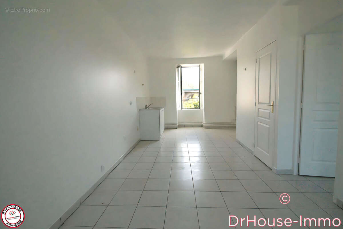 Appartement à MAREIL-SUR-MAULDRE