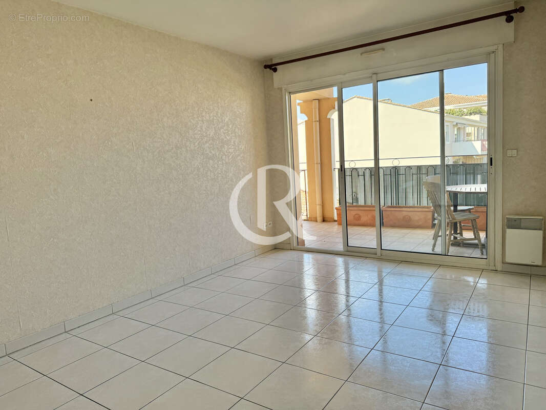 Appartement à HYERES