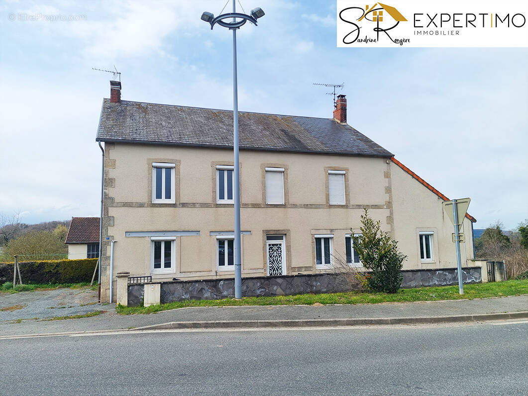 Maison à SAINT-ELOY-LES-MINES