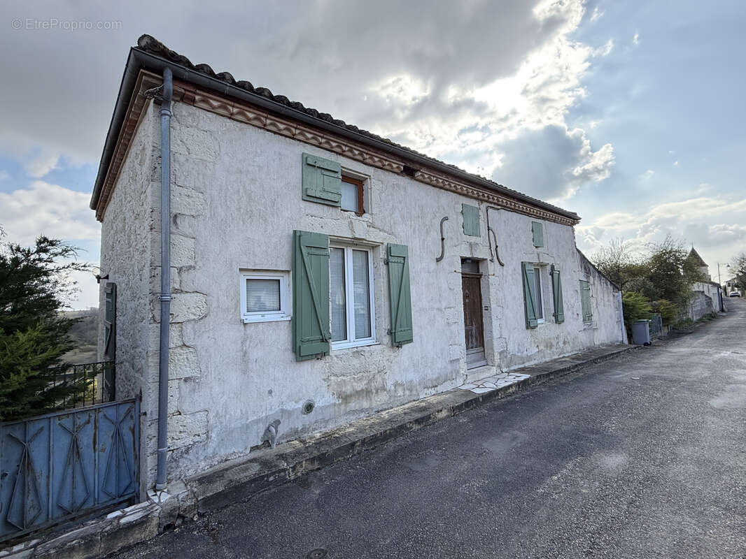 Maison à PUYMIROL