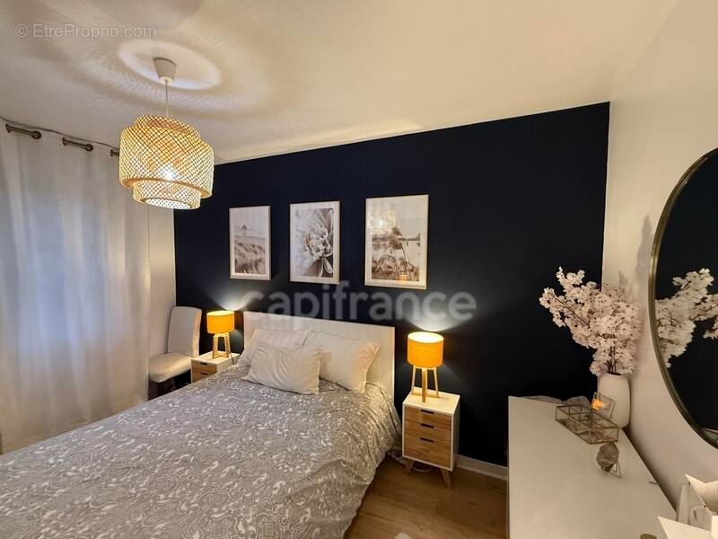 Appartement à BURES-SUR-YVETTE