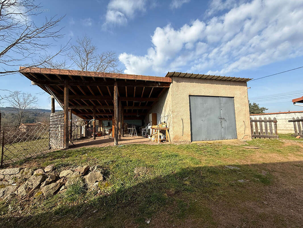 Maison à AMBIERLE