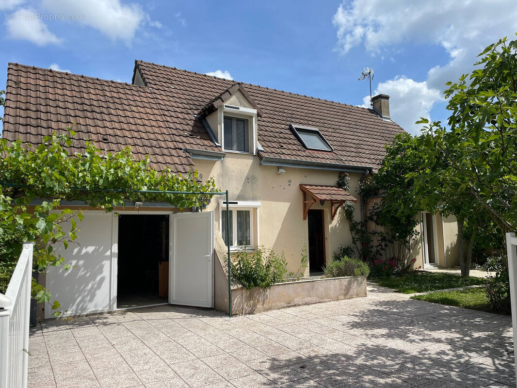 Maison à CHALON-SUR-SAONE