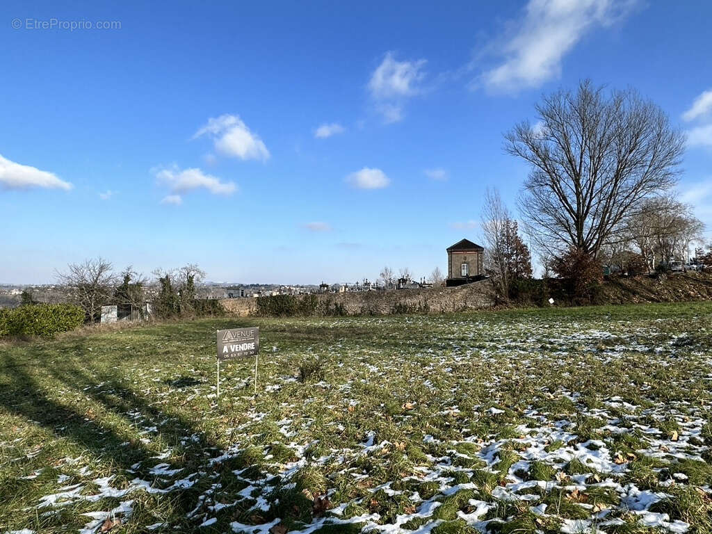 Terrain à CARMAUX